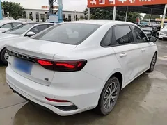 2022 Geely Emgrand 1.5L CVT Elite 4th Gen, белый — фото 7
