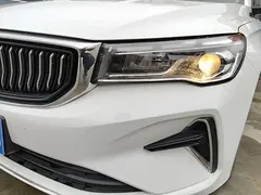 2022 Geely Emgrand 1.5L CVT Elite 4th Gen, белый — фото 24