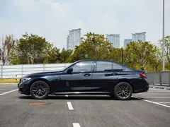 2022 BMW 3 Series 330Li xDrive M Sport Night Package, чёрный — фото 5