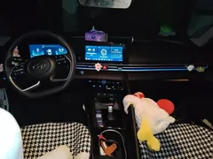 2022 Hyundai Elantra 1.5L CVT Flagship TOP, белый — фото 5