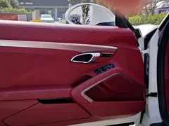 2022 Porsche 718 Boxster 2.0T, белый — фото 13