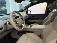 2025 Li Auto i6 2WD Standard — фото 20