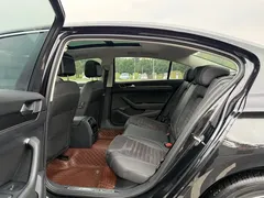 2020 Volkswagen Magotan 330TSI DSG Luxury, чёрный — фото 18