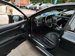 2021 Toyota Camry 2.5G Luxury, чёрный — фото 12