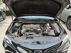 2021 Toyota Camry 2.5G Luxury, чёрный — фото 16
