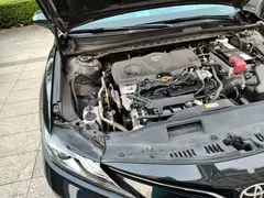 2021 Toyota Camry 2.5G Luxury, чёрный — фото 20
