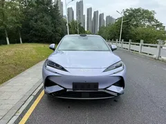 2025 BYD Sea Lion 07 550 4WD Smart Driving Edition — фото 2