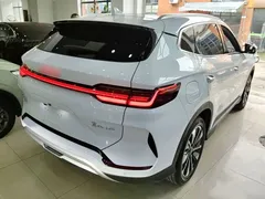 2025 BYD Song PLUS DM-i 112KM PHEV Premium, белый — фото 7