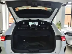2025 BYD Song PLUS DM-i 112KM PHEV Premium, белый — фото 19