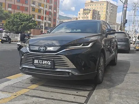 2022 Toyota Harrier Hybrid 2.5L CVT 4WD Premium