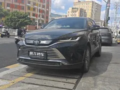 2022 Toyota Harrier Hybrid 2.5L CVT 4WD Premium, чёрный — фото 1