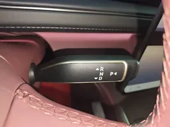 2026 Nio ES8 6-seat Executive Luxury, чёрный — фото 14