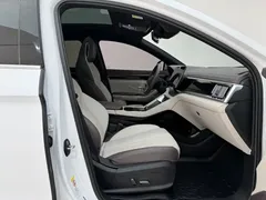 2025 BYD Song PLUS DM-i 112KM PHEV Premium, белый — фото 16