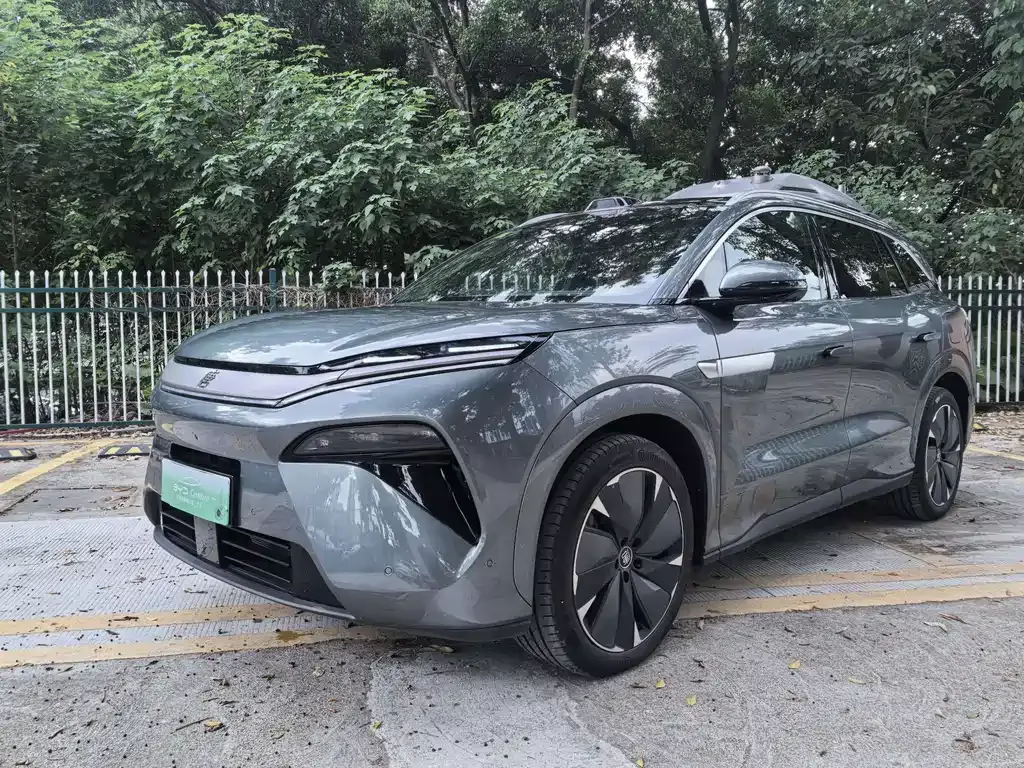 2025 BYD Tang L PHEV 175km Drone Edition