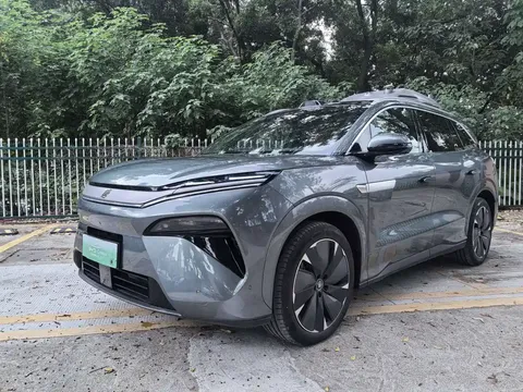 2025 BYD Tang L PHEV 175km Drone Edition