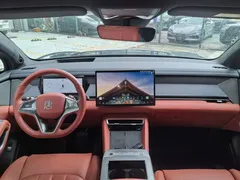 2025 BYD Tang L PHEV 175km Drone Edition — фото 9
