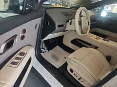 2025 Li Auto i6 4WD Standard, белый — фото 16