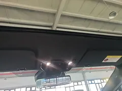 2025 Li Auto i6 4WD Standard, белый — фото 18