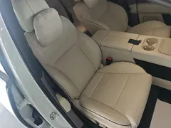 2025 Li Auto i6 4WD Standard, белый — фото 25