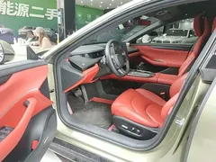 2024 Xiaomi SU7 RWD Long Range Smart Driving, зелёный — фото 16