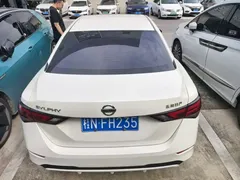 2022 Nissan Sylphy 1.6L XL CVT Enjoy, белый — фото 10