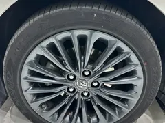 2022 Toyota Avalon 2.0L XLE Premium, белый — фото 9