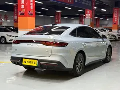 2025 BYD Qin L PHEV 80km Leading Smart Driving — фото 5