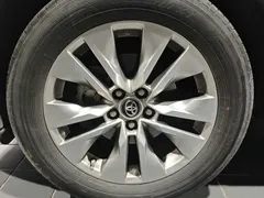 2022 Toyota Wildlander 2.0L CVT 2WD Luxury Plus, белый — фото 10