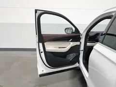 2021 Geely Monjaro 2.0TD DCT 2WD EVO Premium, белый — фото 8
