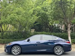 2020 Lexus ES 200 Excellence, синий — фото 3