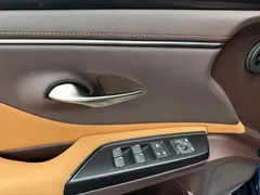 2020 Lexus ES 200 Excellence, синий — фото 9