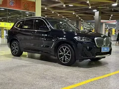 2022 BMW X3, чёрный — фото 3