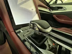 2025 Hongqi H5 PHEV 130, чёрный — фото 19