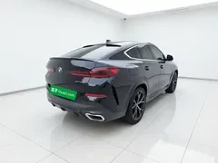 2021 BMW X6 Premium M Sport Package, чёрный — фото 6