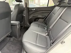 2021 Kia Yipao 1.4L CVT Sunroof, белый — фото 21