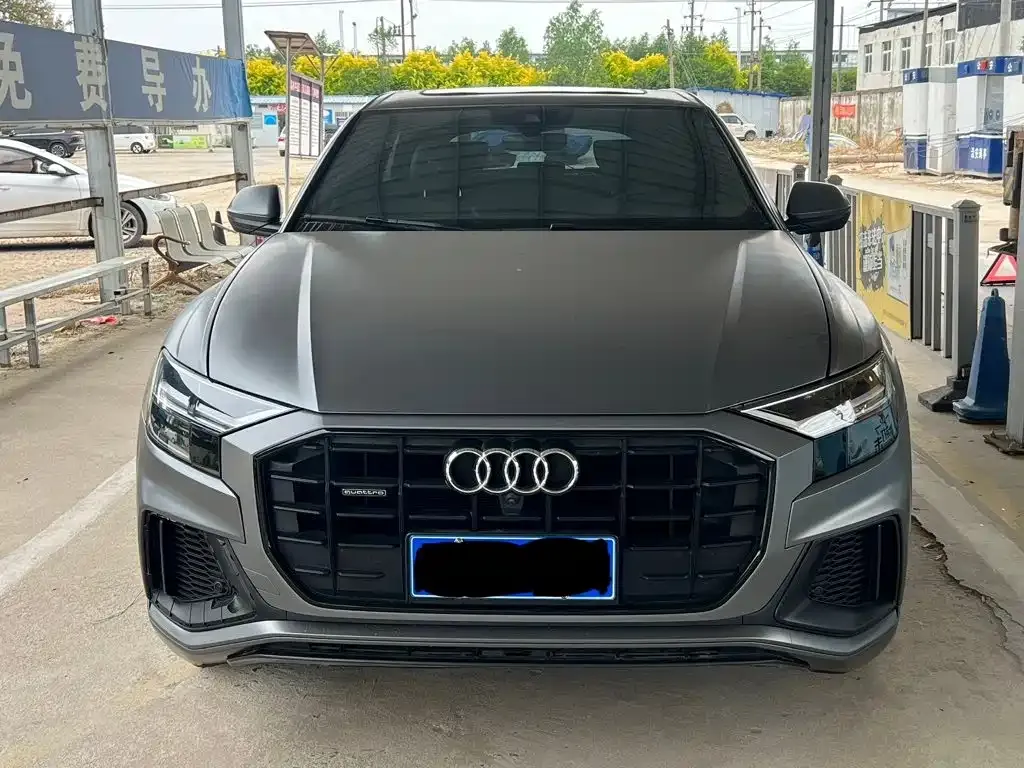 2021 Audi Q8 55 TFSI Sport