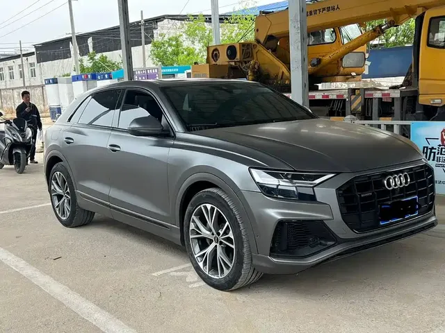 2021 Audi Q8 55 TFSI Sport