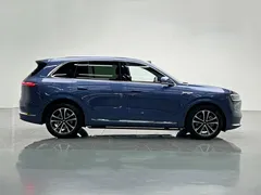 2026 Aito M7 EREV Ultra 4WD 5-seat 192-line Lidar, синий — фото 7