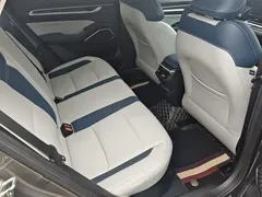 2022 Geely Emgrand 4th Gen 1.5L CVT Luxury — фото 10
