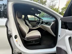 2025 BYD Song PLUS DM-i 112KM PHEV Premium, белый — фото 6