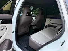 2025 BYD Song PLUS DM-i 112KM PHEV Premium, белый — фото 18