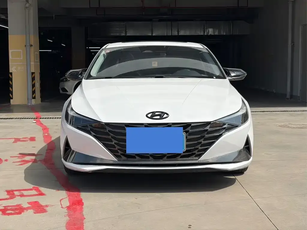 2021 Hyundai Elantra 1.5L CVT LUX Premium