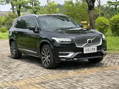 2021 Volvo XC90 7-seat, чёрный — фото 4