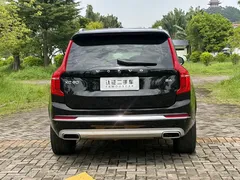 2021 Volvo XC90 7-seat, чёрный — фото 6