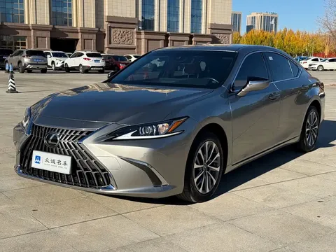 2023 Lexus ES 200 Excellence