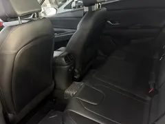2022 Hyundai Elantra 1.5L CVT LUX Premium, белый — фото 4