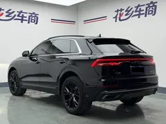 2019 Audi Q8 55 TFSI Dynamic, чёрный — фото 4