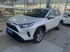 2022 Toyota RAV4 2.0L CVT 2WD Urban, белый — фото 1