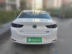 2020 Mazda 3 2.0L AT, белый — фото 5