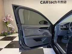 2022 Audi A8L 50 TFSI quattro Comfort Collector's Edition, чёрный — фото 16